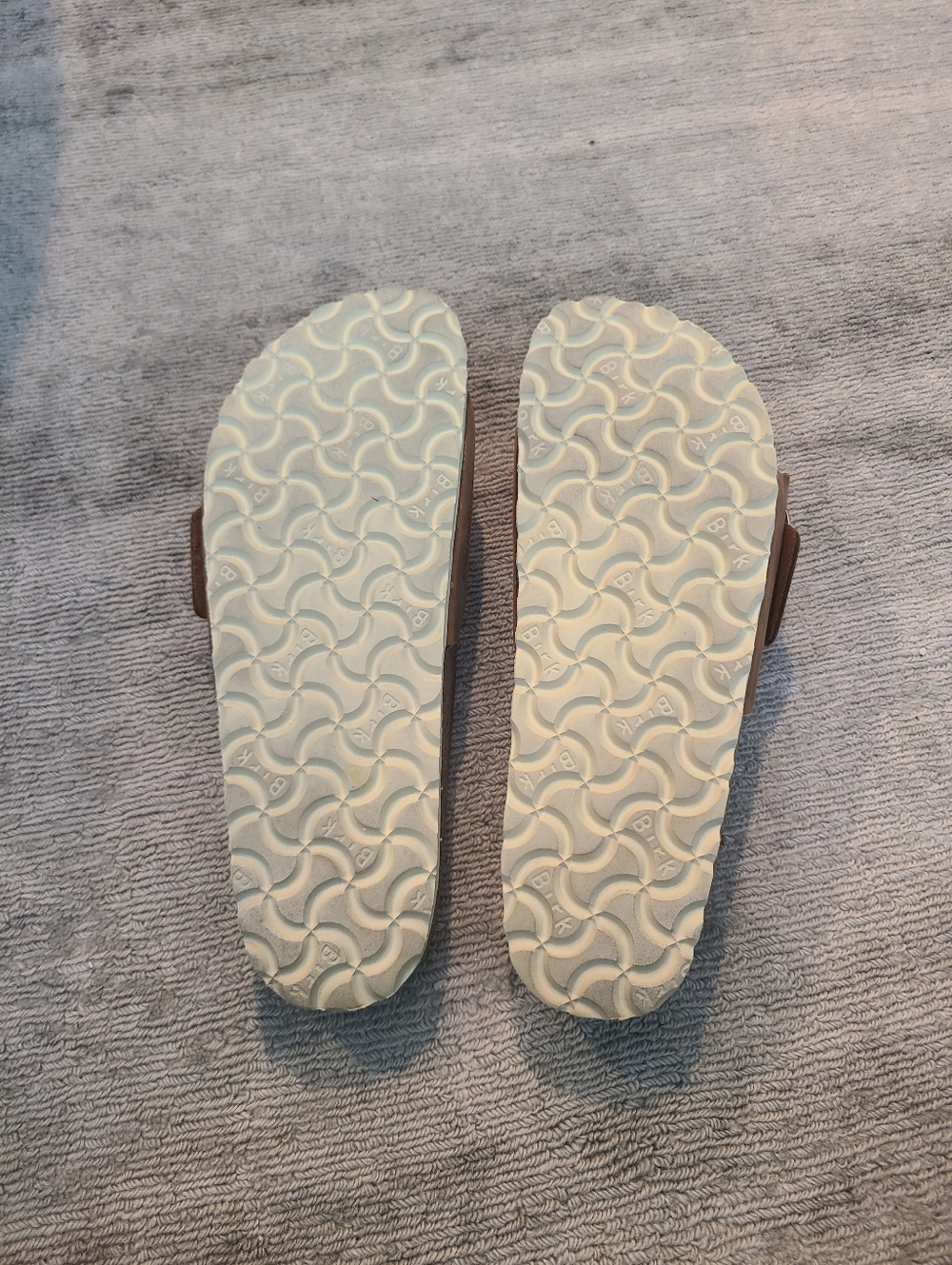 Birkenstock, Madrid Big Buckle Sandal  Size 8/8.5 - Picture 4 of 4